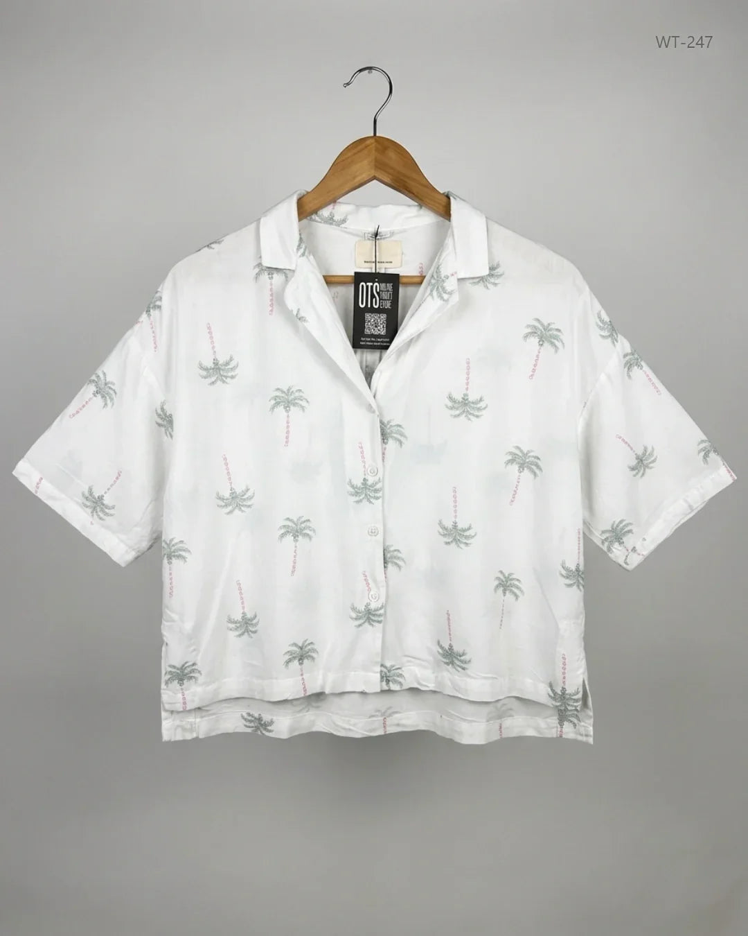 Secondhand Branded Womens Summer Tops by F&F, White Viscose fabric, Premium condition, for Women - Online Thrift Shop Islamabad Pakistan