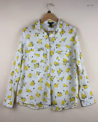 Shop Premium Womens Summer Tops by GAP | Preloved Branded Clothes | White Cotton | Women | OTS Thrift Store Lahore Pakistan