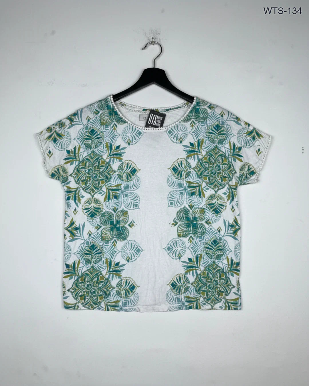 Shop Premium Womens Tshirts by PERUNA | Preloved Branded Clothes | Multi Cotton | | OTS Thrift Store Karachi Pakistan