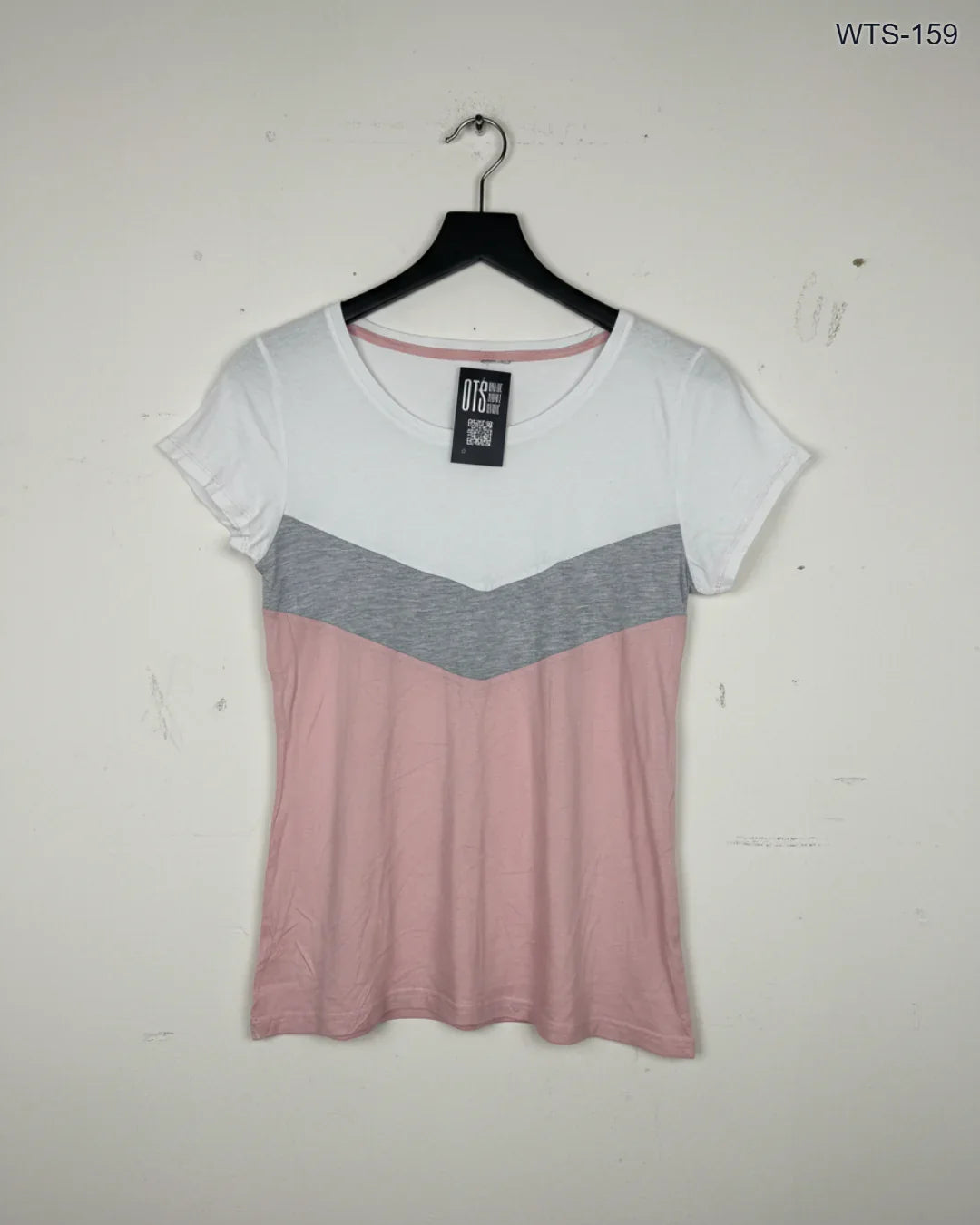 Secondhand Branded Womens Tshirts by DUNNES STORE, Black Cotton fabric, Premium condition, for - Online Thrift Shop Islamabad Pakistan