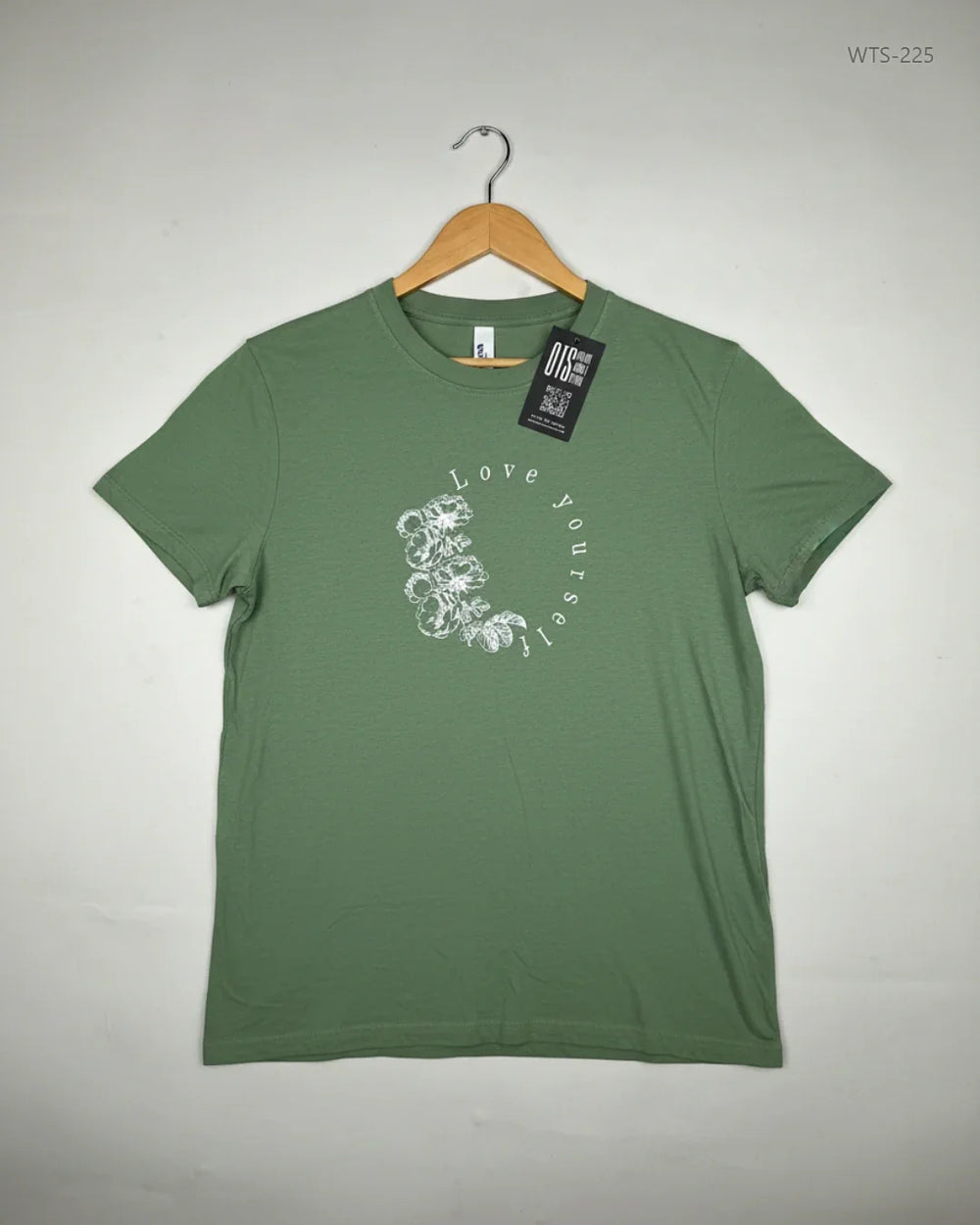 Secondhand Branded Womens Tshirts by Primark, Green Cotton fabric, Premium condition, for - Online Thrift Shop Lahore Pakistan