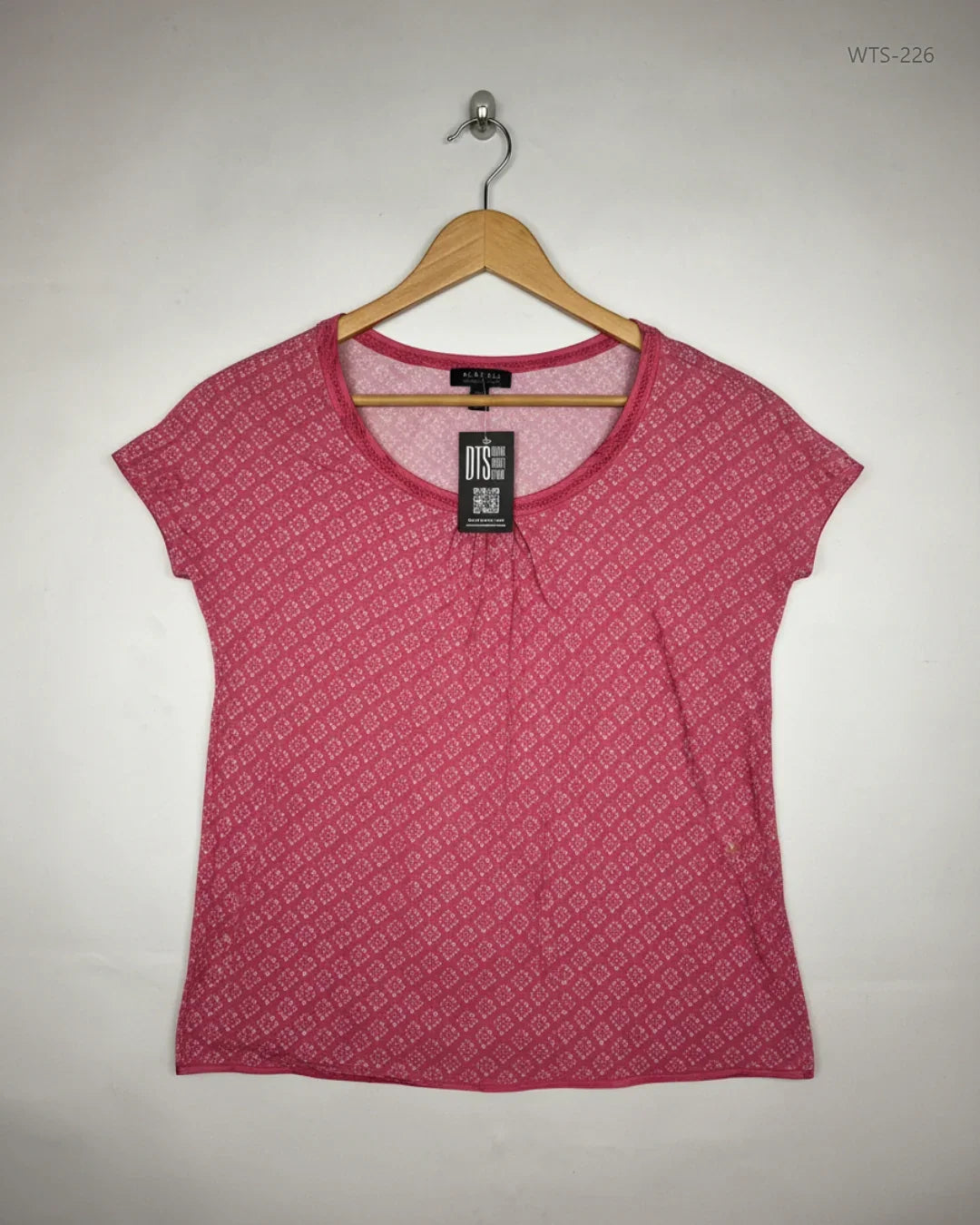 Womens Tshirts | Midnight | Preloved Branded | Pink Polyester | Premium | OTS Thrift Store Peshawar Pakistan