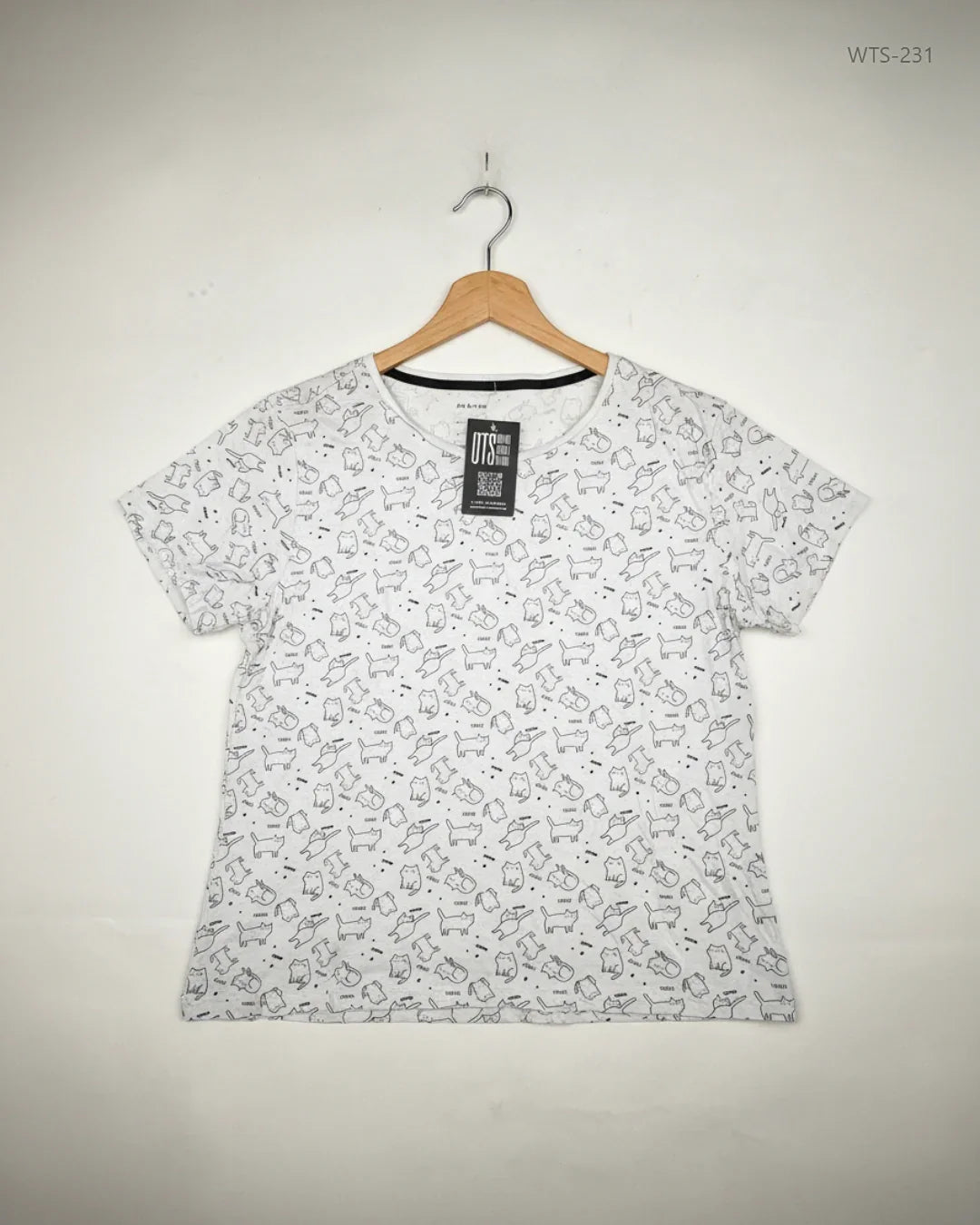 UK Imported secondhand Womens Tshirts - Primark brand, White Cotton, Premium condition, for - Online Thrift Store Islamabad Pakistan