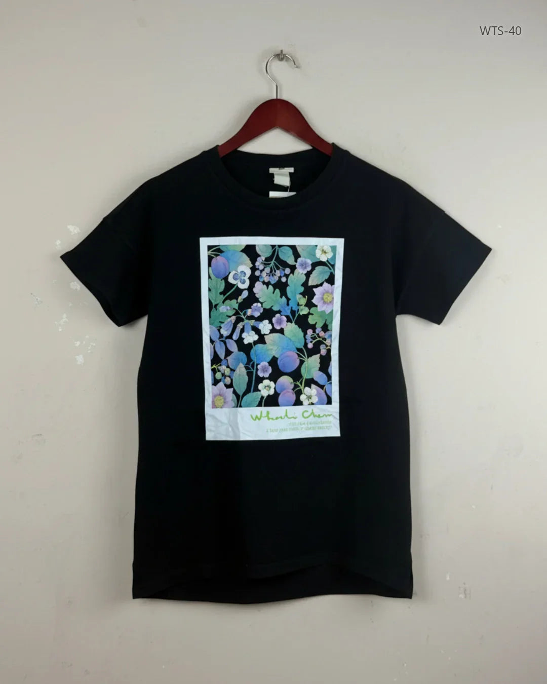 Shop Premium Womens Tshirts by H&M | Preloved Branded Clothes | Black Cotton | Women | OTS Thrift Store Islamabad Pakistan
