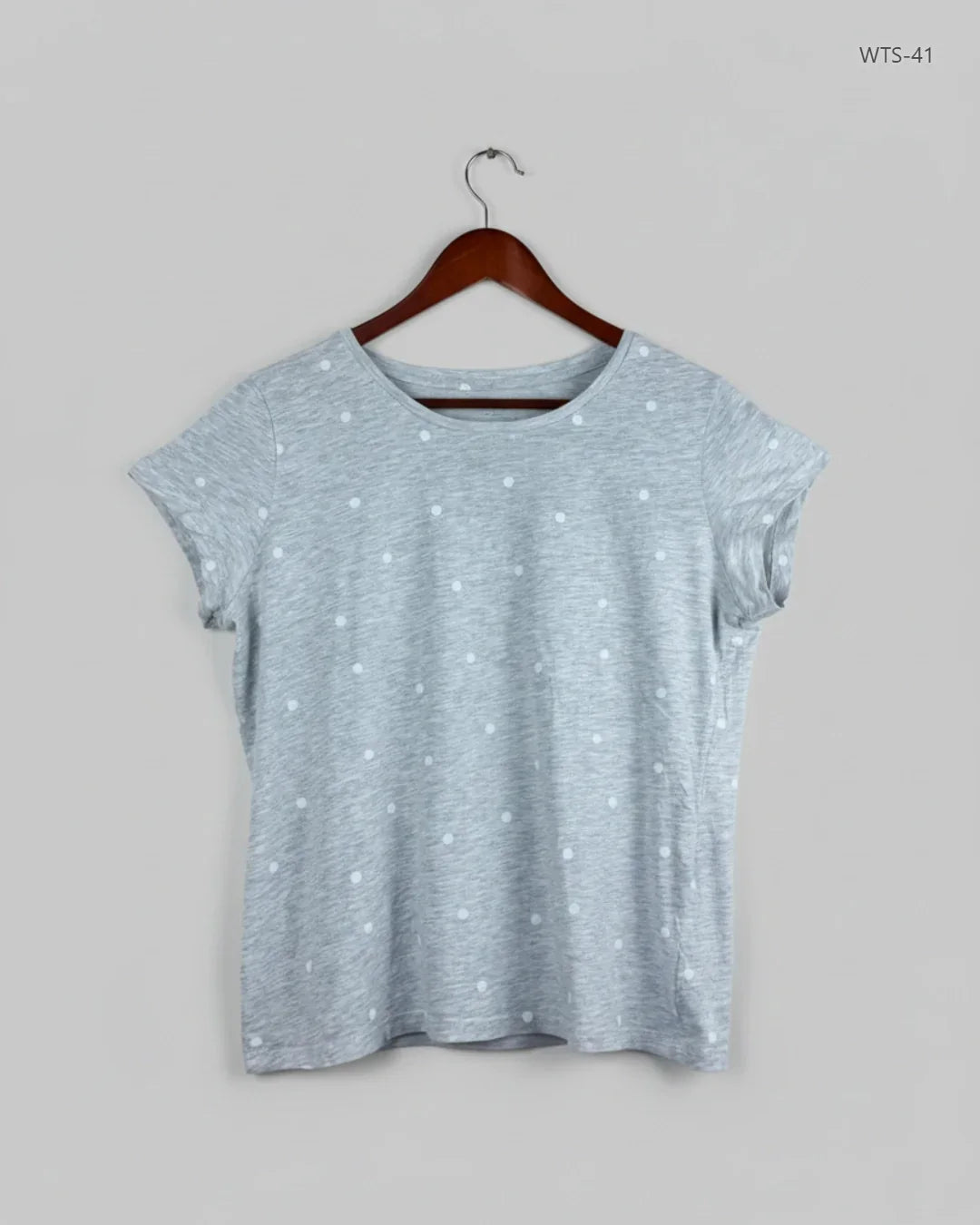 Secondhand Branded Womens Tshirts by Unknown, Grey Cotton fabric, Premium condition, for Women - Online Thrift Shop Peshawar Pakistan