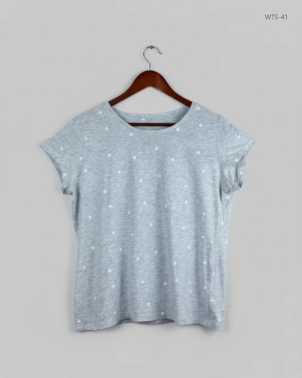 Secondhand Branded Womens Tshirts by Unknown, Grey Cotton fabric, Premium condition, for Women - Online Thrift Shop Peshawar Pakistan