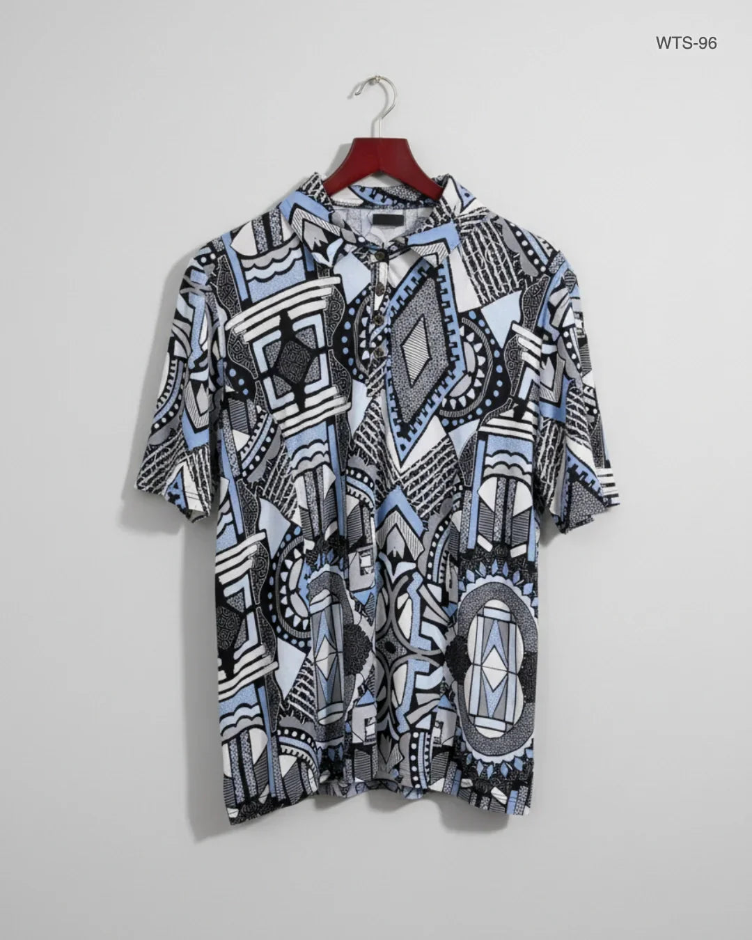 Secondhand Branded Womens Tshirts by CUT LABEL, Multi Polyester fabric, Premium condition, for Women - Online Thrift Shop Islamabad Pakistan