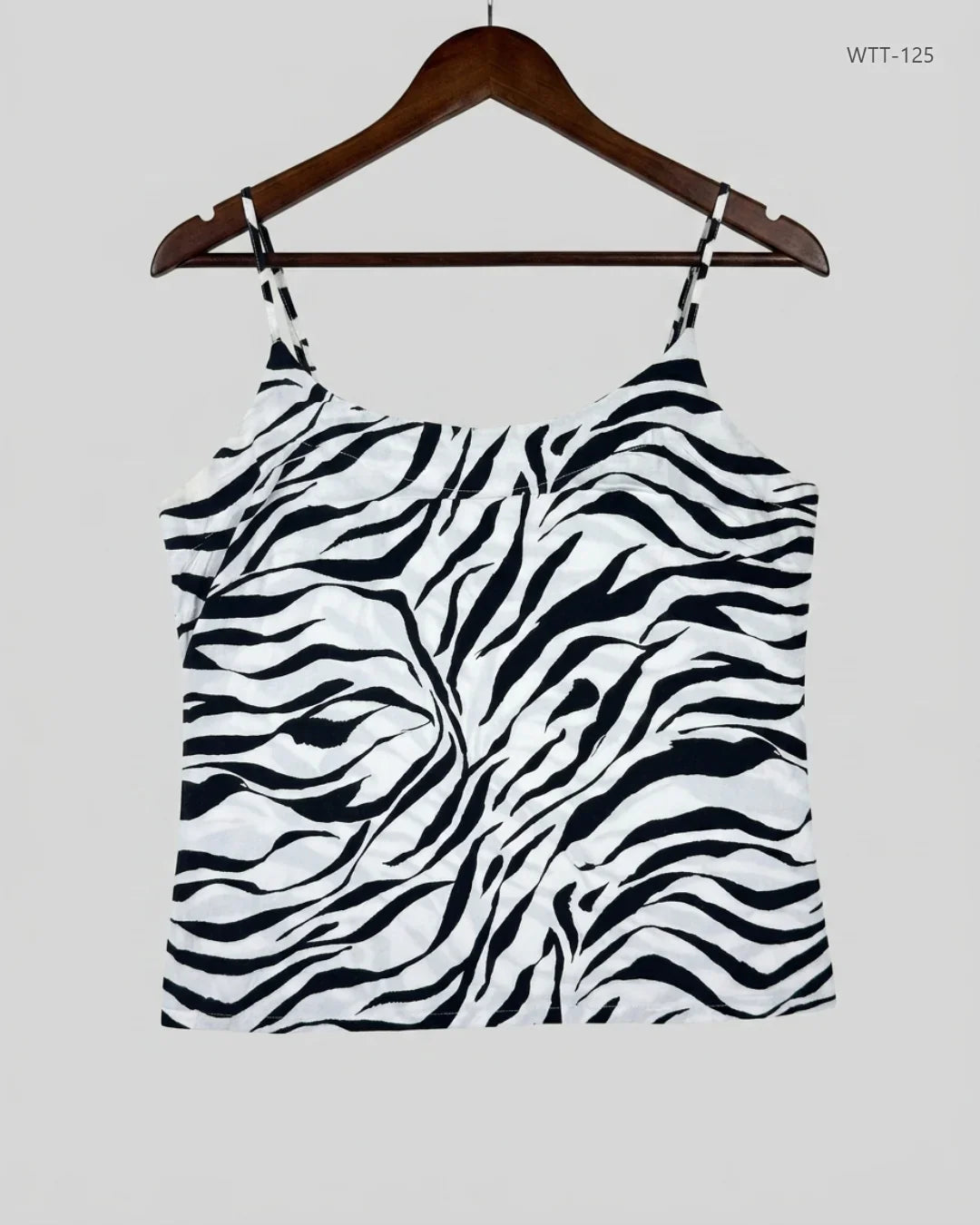 Shop Premium Womens Tank Top by VERO MODA | Preloved Branded Clothes | Black & White Cotton | Womens | OTS Thrift Store Lahore Pakistan