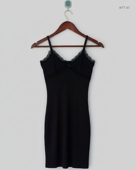 Secondhand Branded Womens Tank Top by H&M, Black Viscose fabric, Premium condition, for Womens - Online Thrift Shop Peshawar Pakistan